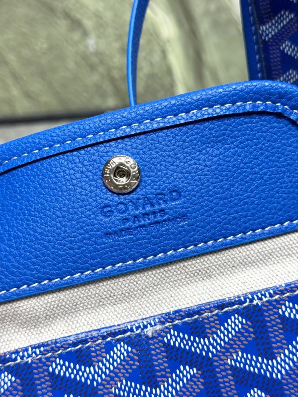 Blue Goya-Style Tote with Matching Pouch
